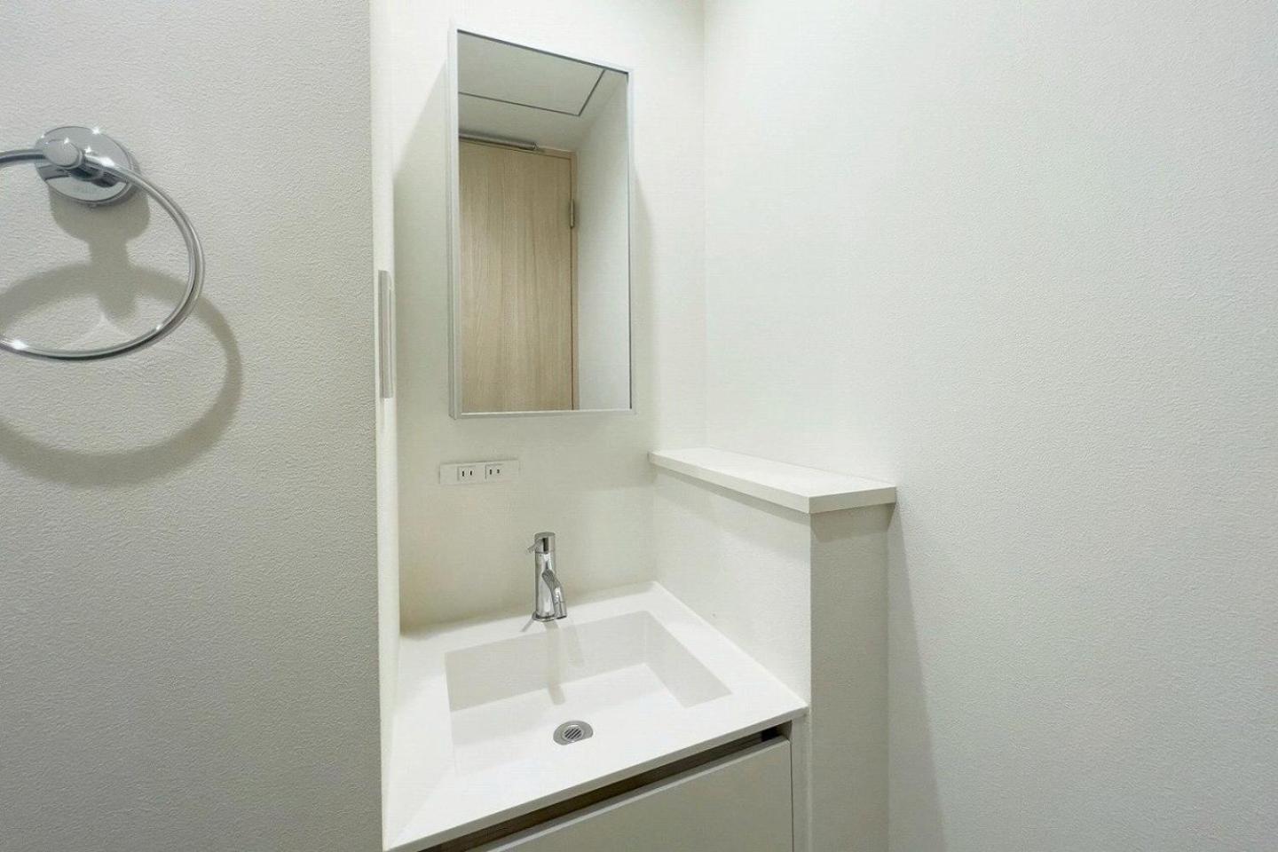 Nozomio Premier Meidaimae Apartment *